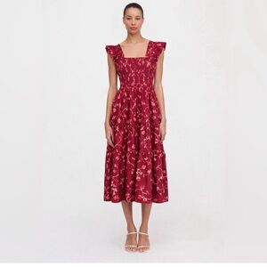 NWT hill house Ellie nap dress in burgundy floral